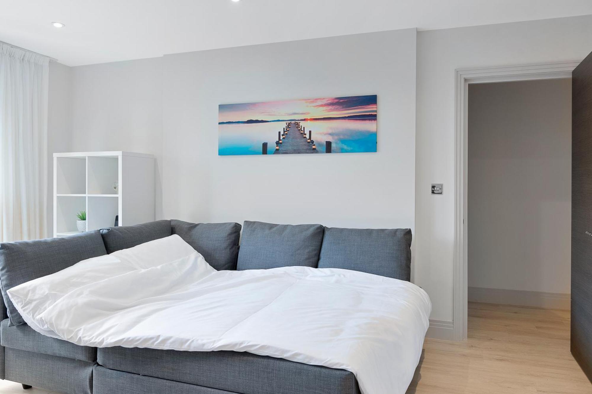 Spacious, 3 Bedroom, 2 Bathroom, Surbiton Kültér fotó